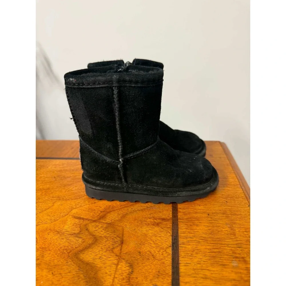 Bearpaw Emma Toddler Boots Black Suede Faux Fur Lined Side Zip Size 6 US